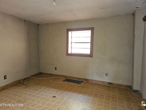 Tiny photo for 449 Smokey Branch Rd, Vonore, TN 37885 (MLS # 1324658)