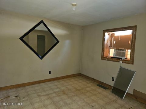 Tiny photo for 449 Smokey Branch Rd, Vonore, TN 37885 (MLS # 1324658)