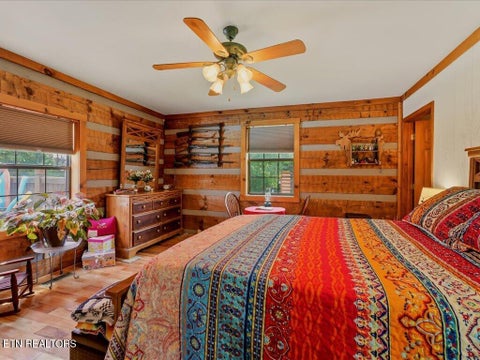 Tiny photo for 855 Chestnut Grove Circle, Dandridge, TN 37725 (MLS # 1347547)
