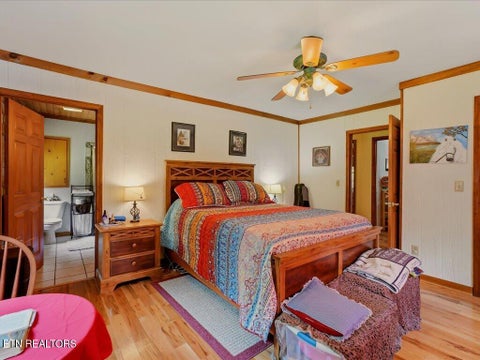 Tiny photo for 855 Chestnut Grove Circle, Dandridge, TN 37725 (MLS # 1347547)