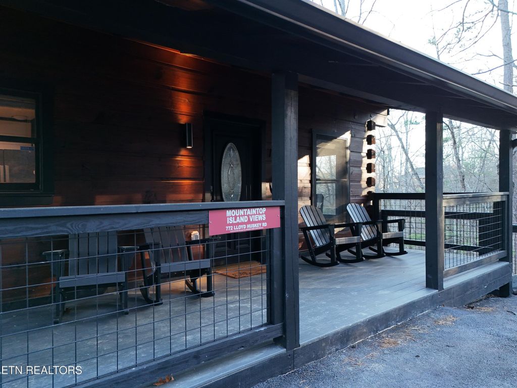 Photo of 772 Lloyd Huskey Rd, Pigeon Forge, TN 37863 (MLS # 1336518)