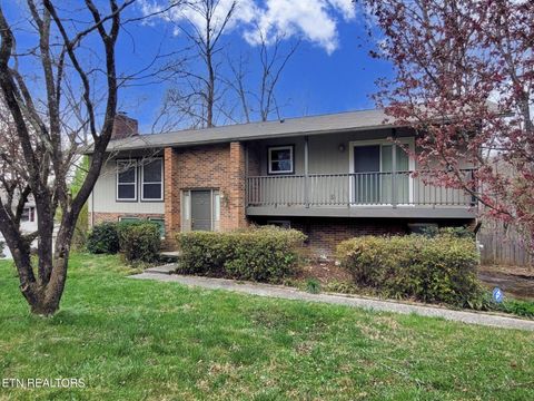 Photo of 18 Moore Lane, Oak Ridge, TN 37830 (MLS # 1339181)