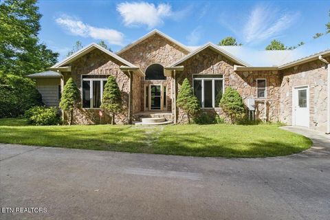 383 Maiden Lane Speedwell TN 37870