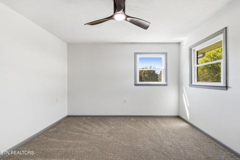 Tiny photo for 582 Strange Rd, Lenoir City, TN 37772 (MLS # 1359977)