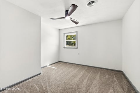 Tiny photo for 582 Strange Rd, Lenoir City, TN 37772 (MLS # 1359977)