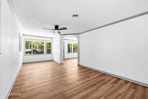 Tiny photo for 582 Strange Rd, Lenoir City, TN 37772 (MLS # 1359977)