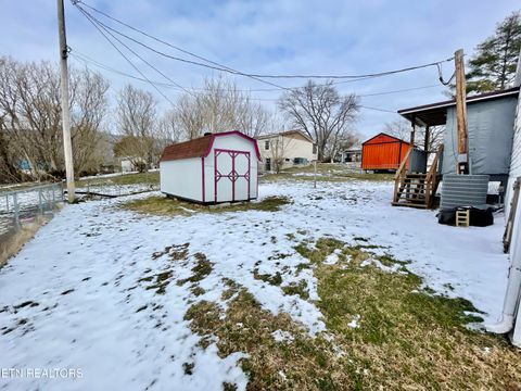Tiny photo for 713 E Kentucky Ave, LaFollette, TN 37766 (MLS # 1328286)