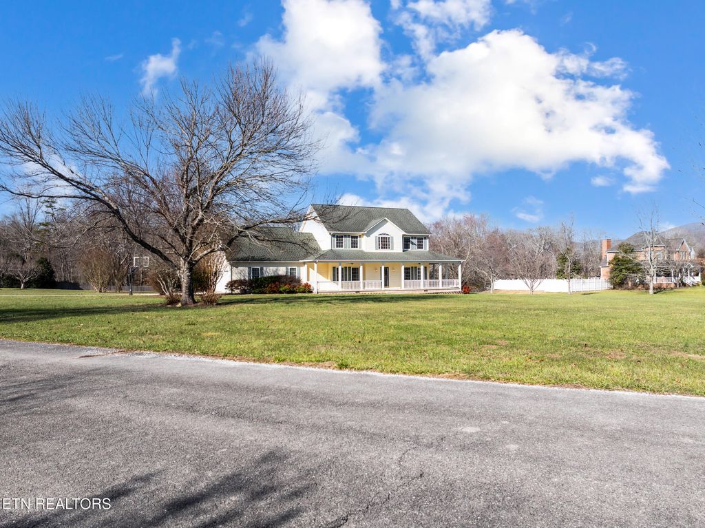 Photo of 150 Morgan Fields Rd, Wartburg, TN 37887 (MLS # 1286078)