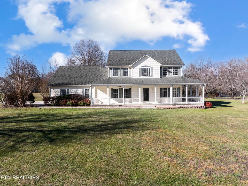 Photo of 150 Morgan Fields Rd, Wartburg, TN 37887 (MLS # 1286078)