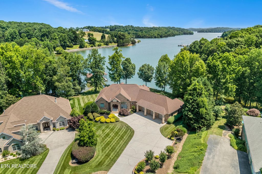 Photo of 144 Ganega Tr, Vonore, TN 37885 (MLS # 1268404)