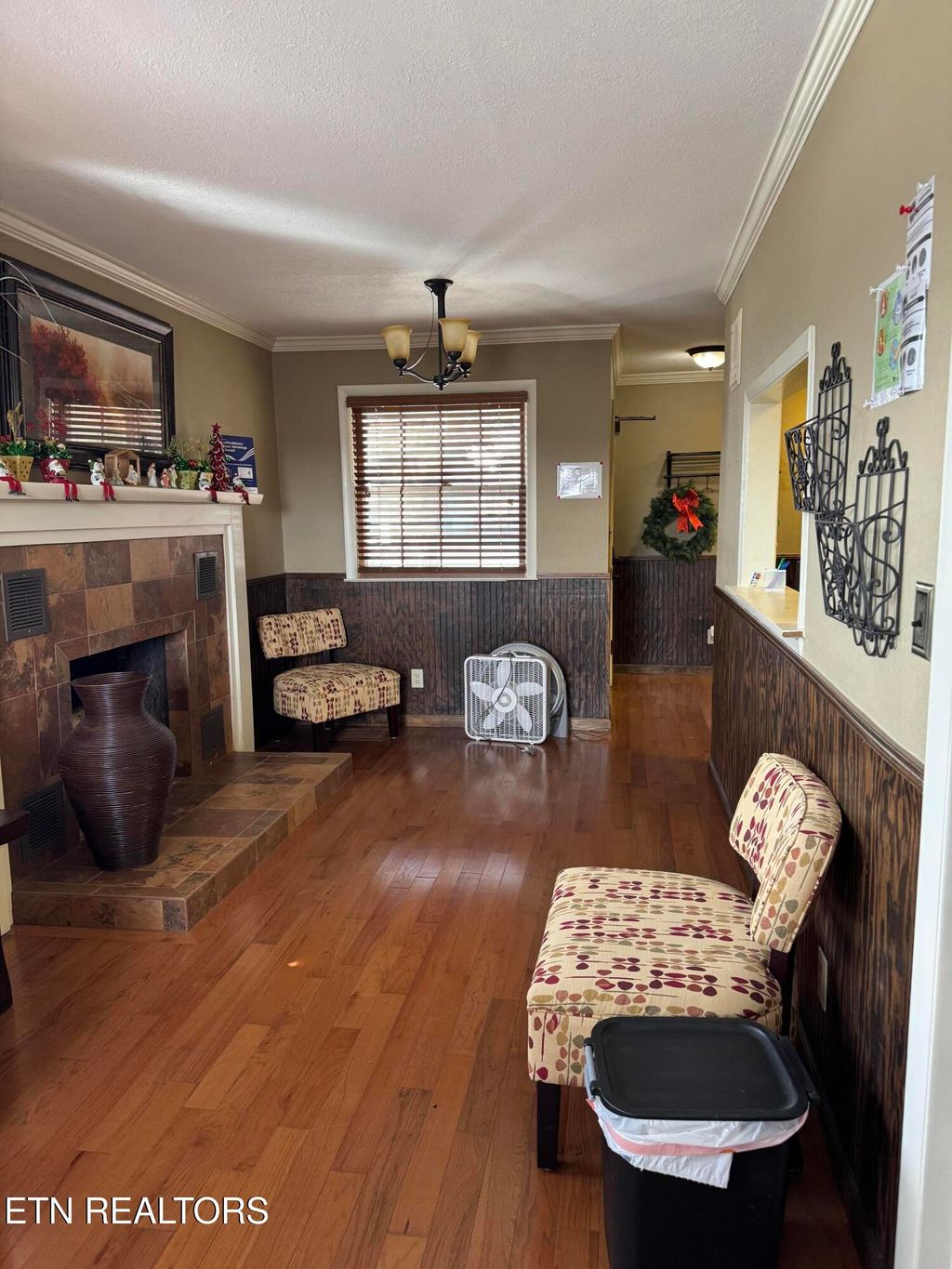 Photo of 705 Mulberry St, Loudon, TN 37774 (MLS # 1334695)