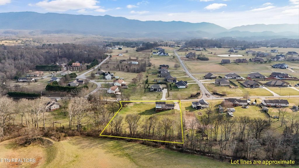 Photo of 535 Doc Norton Rd, Walland, TN 37886 (MLS # 1330373)
