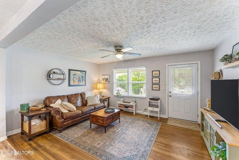 Tiny photo for 4321 High School Rd, Knoxville, TN 37912 (MLS # 1345996)