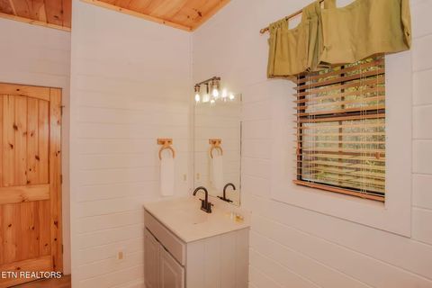 Tiny photo for 410 Buena Vista Drive, Sevierville, TN 37876 (MLS # 1330070)