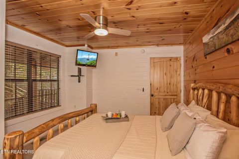 Tiny photo for 410 Buena Vista Drive, Sevierville, TN 37876 (MLS # 1330070)