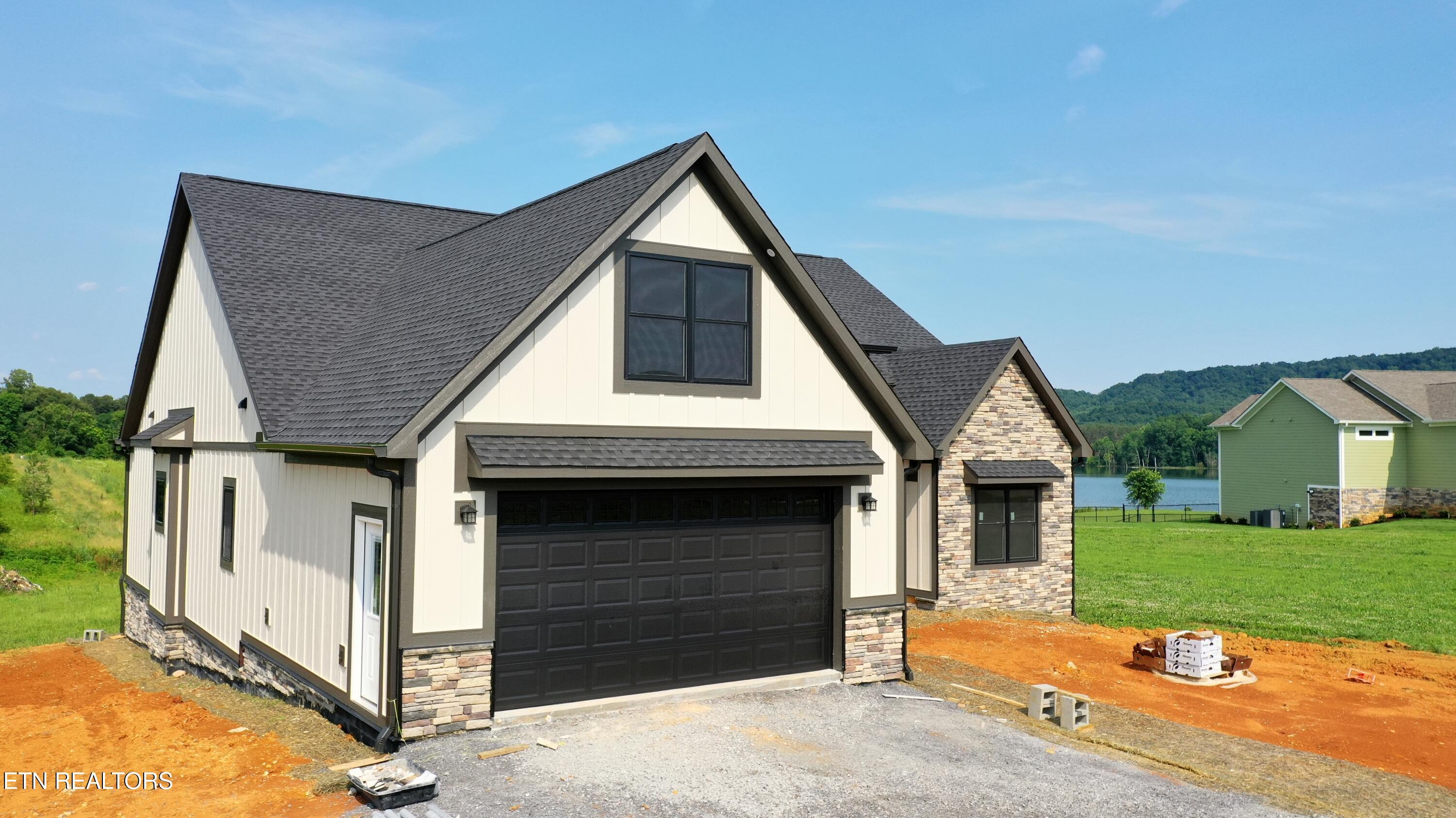 165 Masters Lane