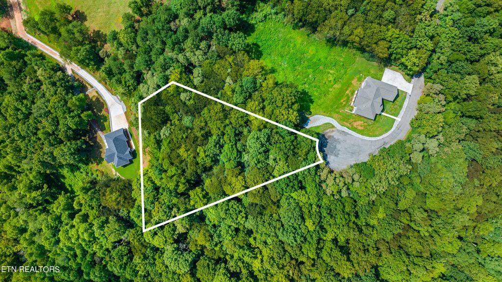 Photo of Overlook Way, Vonore, TN 37885 (MLS # 1274026)