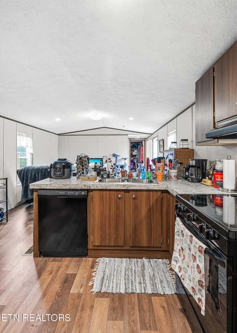 Tiny photo for 1181 W Ravenscroft Rd, Sparta, TN 38583 (MLS # 1349940)