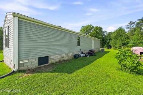 Tiny photo for 1181 W Ravenscroft Rd, Sparta, TN 38583 (MLS # 1349940)