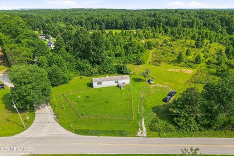Tiny photo for 1181 W Ravenscroft Rd, Sparta, TN 38583 (MLS # 1349940)