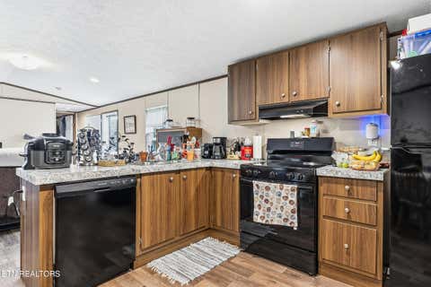 Tiny photo for 1181 W Ravenscroft Rd, Sparta, TN 38583 (MLS # 1349940)