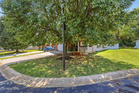 Tiny photo for 2549 Sportsmans Way, Sevierville, TN 37876 (MLS # 1357772)