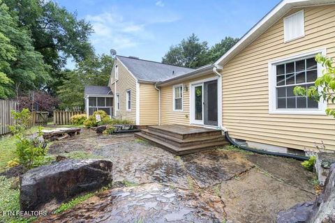 Tiny photo for 214 Broad St, Sweetwater, TN 37874 (MLS # 1334349)