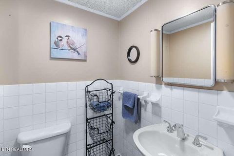 Tiny photo for 214 Broad St, Sweetwater, TN 37874 (MLS # 1334349)