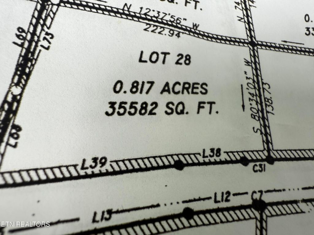 Photo of 28 Oak Point Drive, Jonesville, VA 24263 (MLS # 1323500)