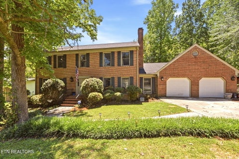 Photo of 128 Claremont Rd, Oak Ridge, TN 37830 (MLS # 1344727)