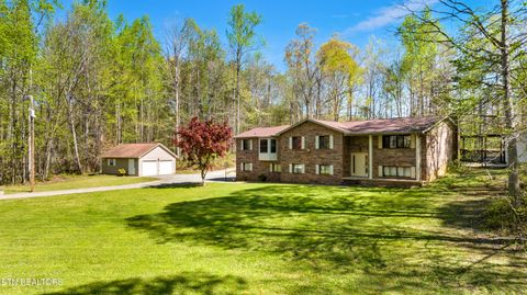 1502 Donna Drive Lenoir City TN 37771