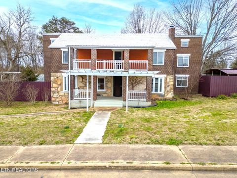 313 N Amhurst Place Englewood TN 37329