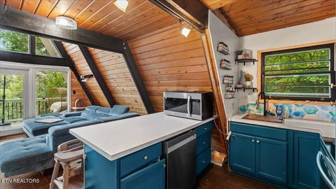 Tiny photo for 120 Mountainwood Loop, Crab Orchard, TN 37723 (MLS # 1317930)
