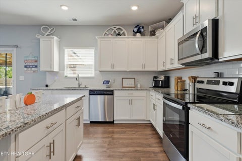 Tiny photo for 2894 Red Barn Rd, Knoxville, TN 37931 (MLS # 1355626)
