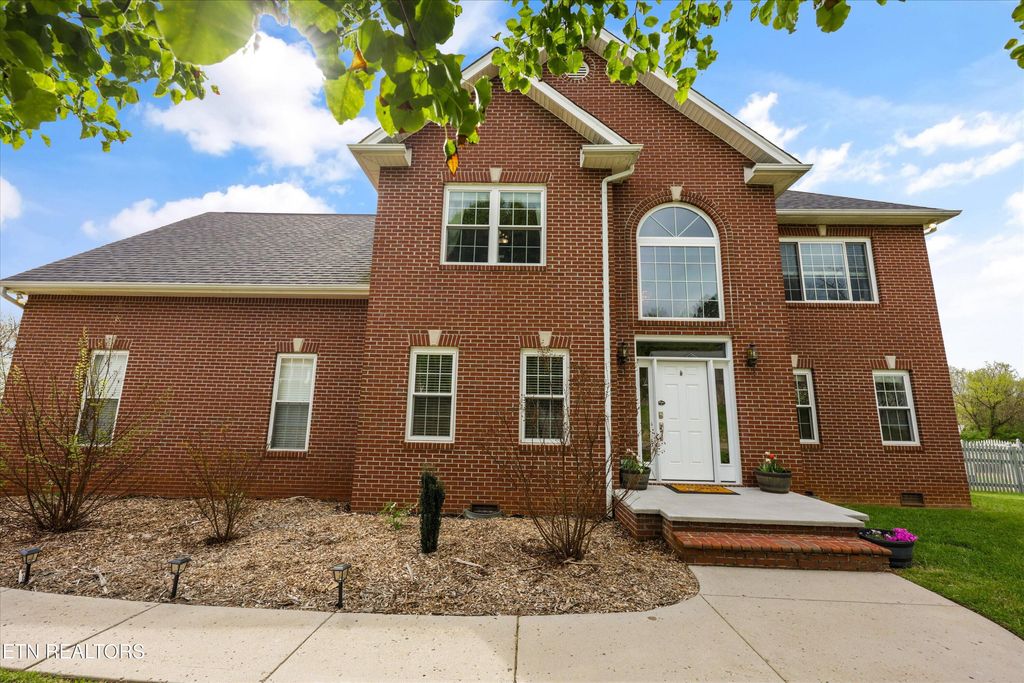 Photo of 4910 Shannon Run Drive, Knoxville, TN 37918 (MLS # 1335148)