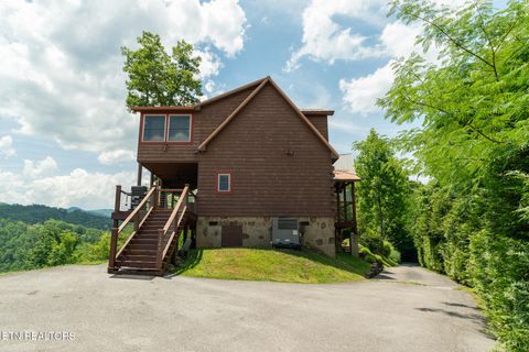 Tiny photo for 1248 Annes Rd, Gatlinburg, TN 37738 (MLS # 1342180)