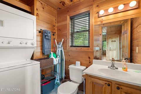Tiny photo for 1248 Annes Rd, Gatlinburg, TN 37738 (MLS # 1342180)