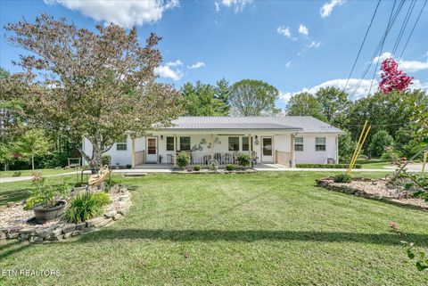207 Hayes Rd Crossville TN 38555