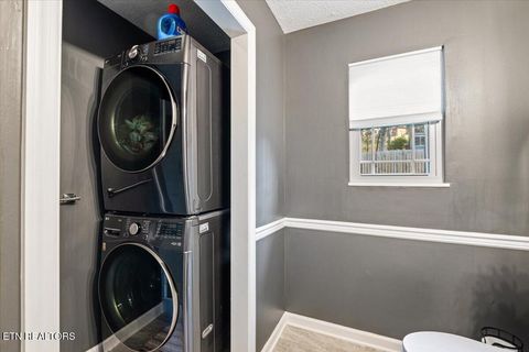 Tiny photo for 612 Woodland Dr Drive, Clinton, TN 37716 (MLS # 1324955)