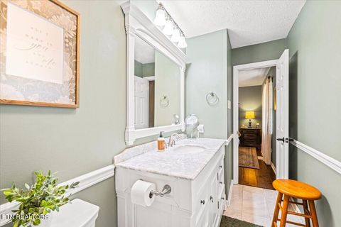 Tiny photo for 612 Woodland Dr Drive, Clinton, TN 37716 (MLS # 1324955)