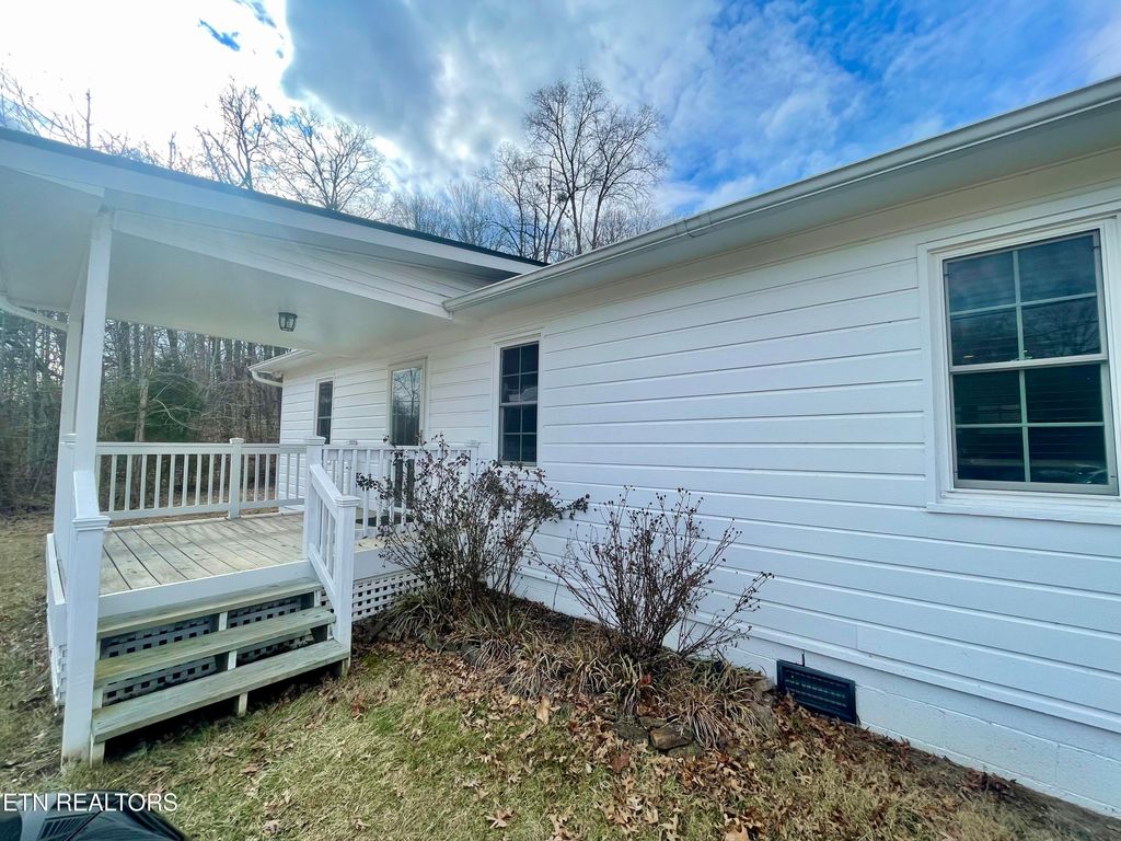 Photo of 10805 Rutledge Pike, Blaine, TN 37709 (MLS # 1287859)
