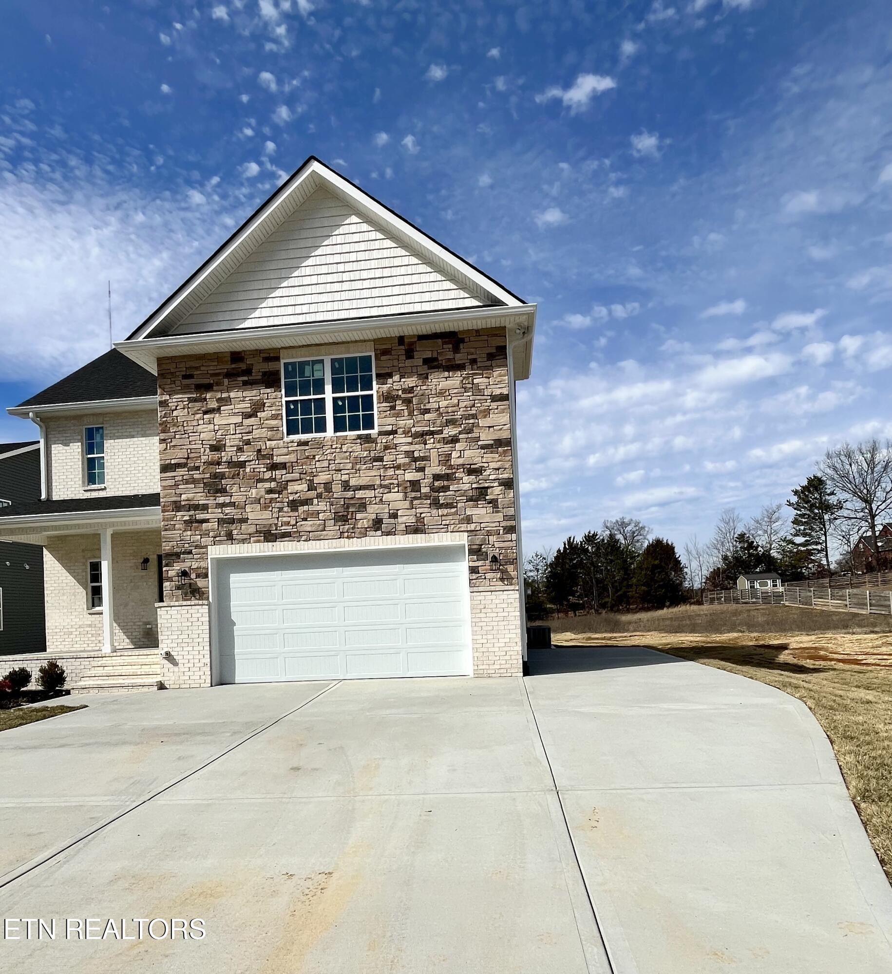 419 Eastland Park Drive Drive