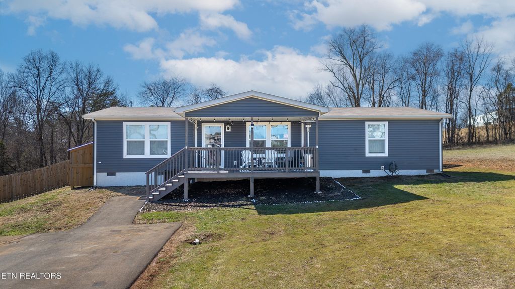 Photo of 4434 Anna Maria Ln, Strawberry Plains, TN 37871 (MLS # 1331121)