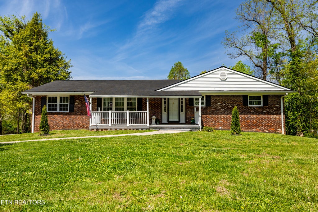 Photo of 4209 Doris Circle, Knoxville, TN 37918 (MLS # 1359277)