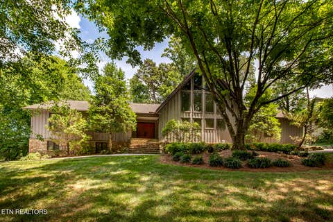 Photo of 1100 Shadyland Drive, Knoxville, TN 37919 (MLS # 1345363)
