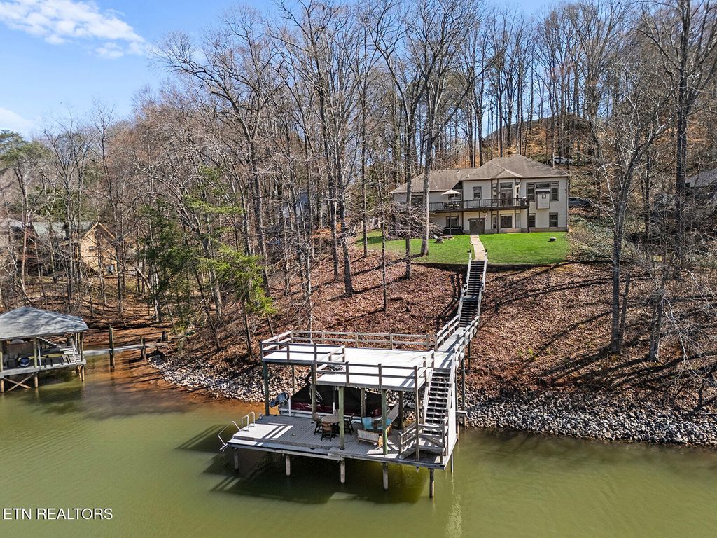 Photo of 24 Northcove Estates Drive, Greenback, TN 37742 (MLS # 1293965)