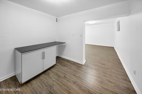 Tiny photo for 957 Bluff View Rd, Knoxville, TN 37919 (MLS # 1333136)