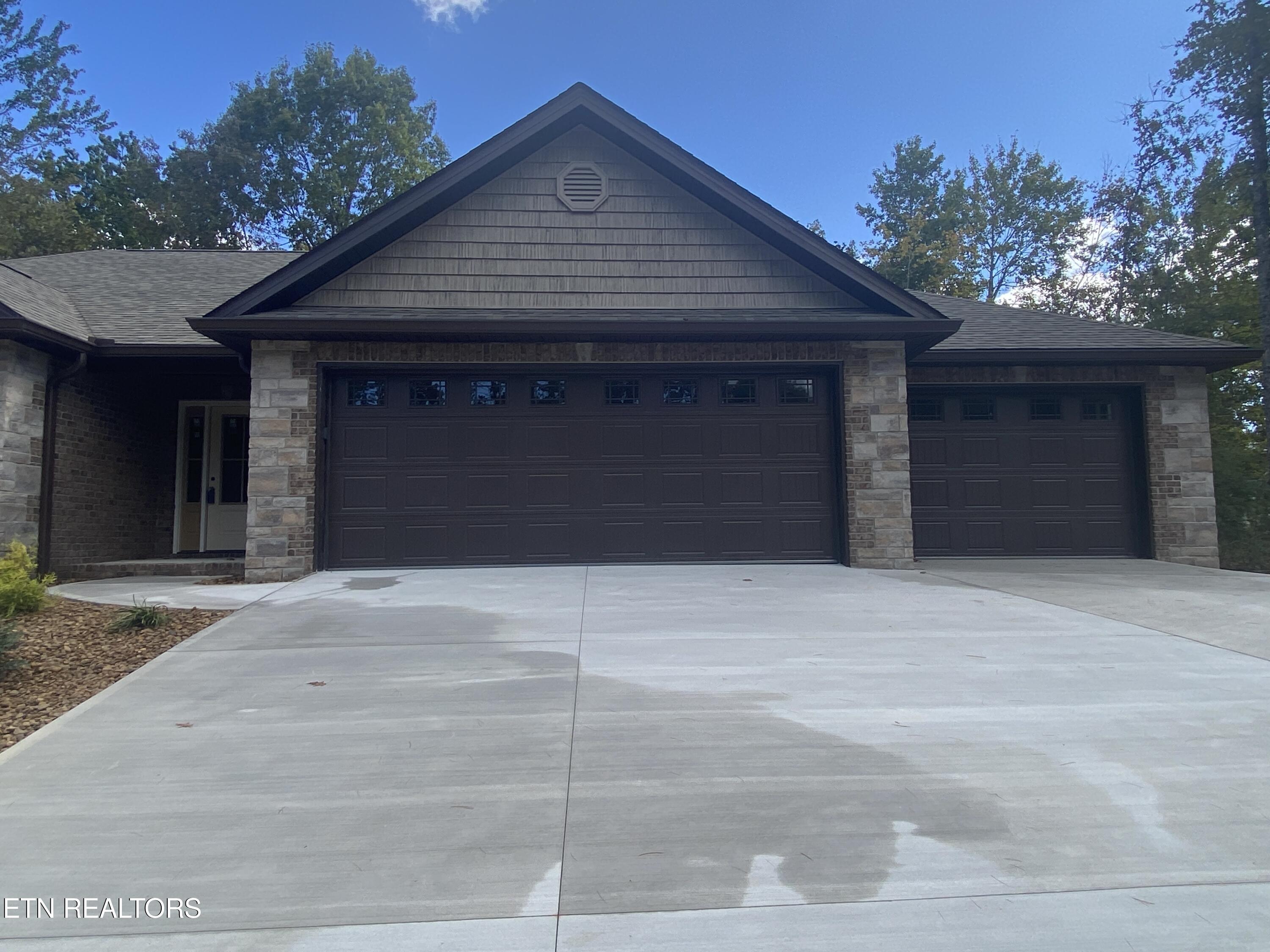 140 Windsor Rd