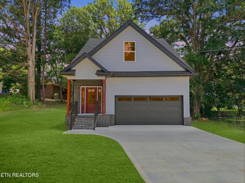 Photo of 1401 Rosalyn Drive, Knoxville, TN 37914 (MLS # 1345101)