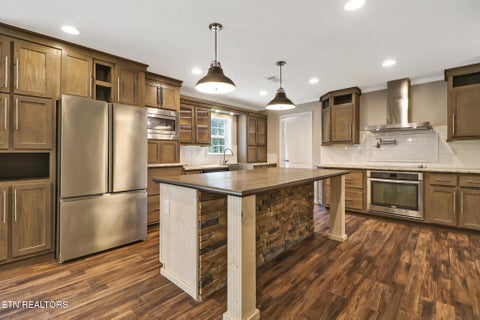 Tiny photo for 681 Hen Valley Rd, Oliver Springs, TN 37840 (MLS # 1356637)